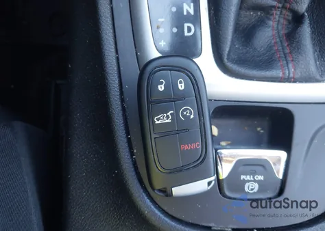 2017 Jeep Cherokee Trailhawk из США, поврежденный, VIN 1C4PJMBS4HW646555